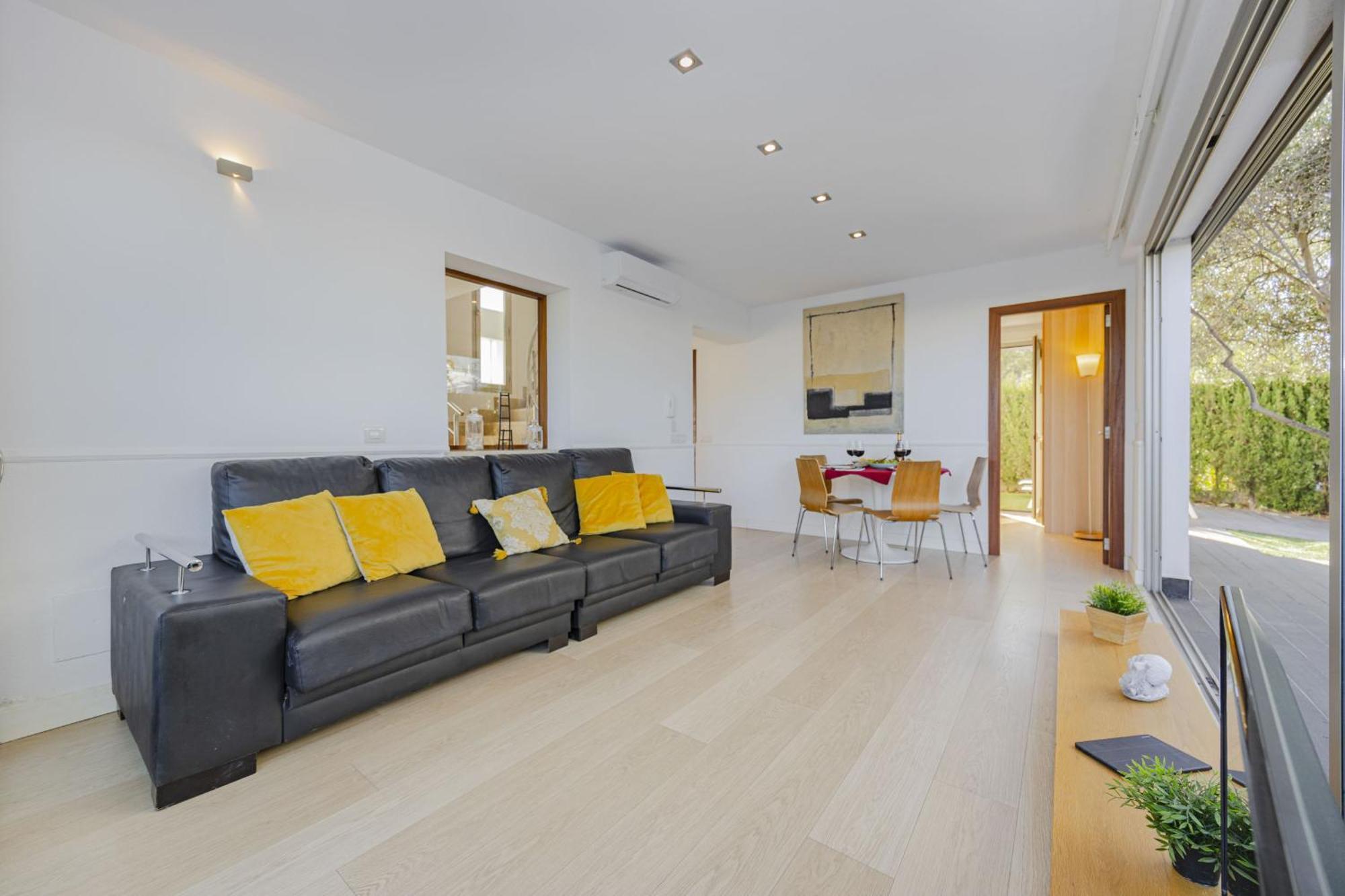 Villa Salines House