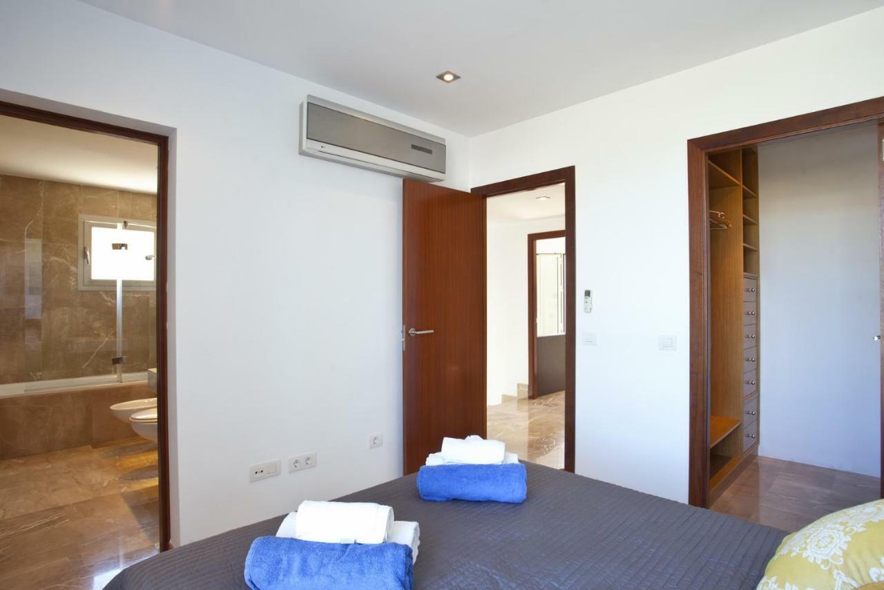 Salines House *